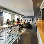 세인트 크리스토퍼스 인 호스텔