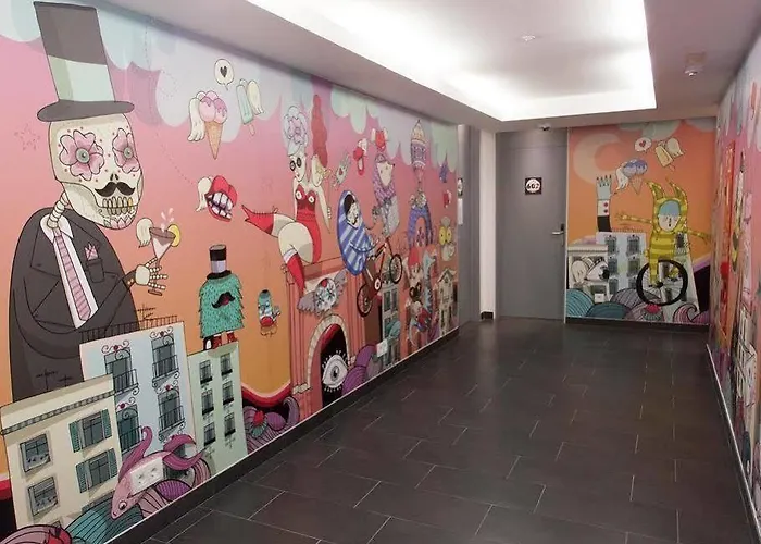 St Christopher's Barcelona